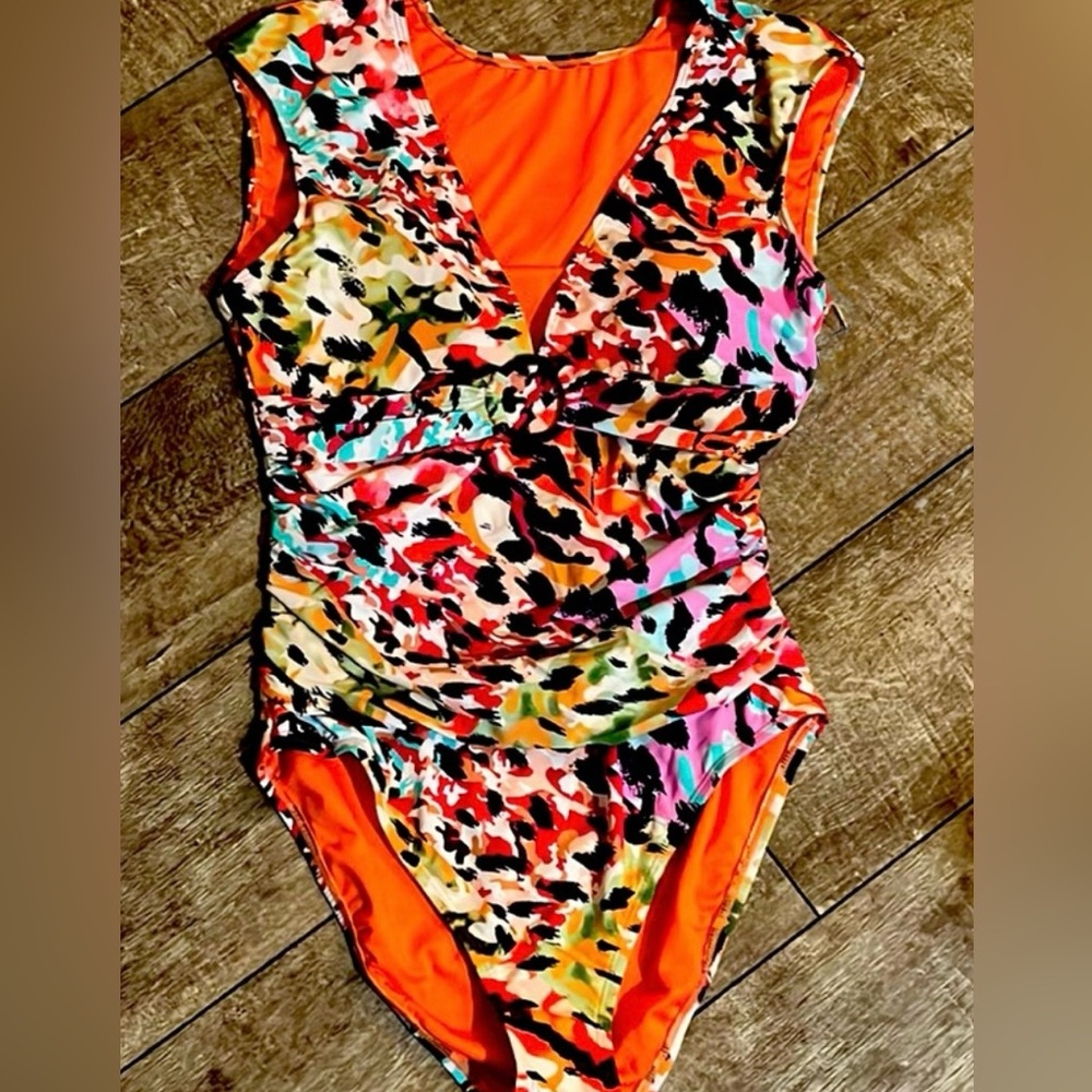 Bleu Rod Beattie One Piece Swimsuit Party Animal cap sleeve Tummy Control 12 - Picture 8 of 12